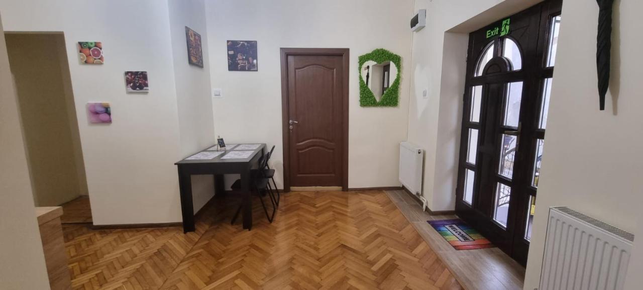 Happy Mood Apartment 5 Braşov Extérieur photo