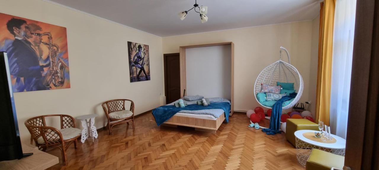 Happy Mood Apartment 5 Braşov Extérieur photo