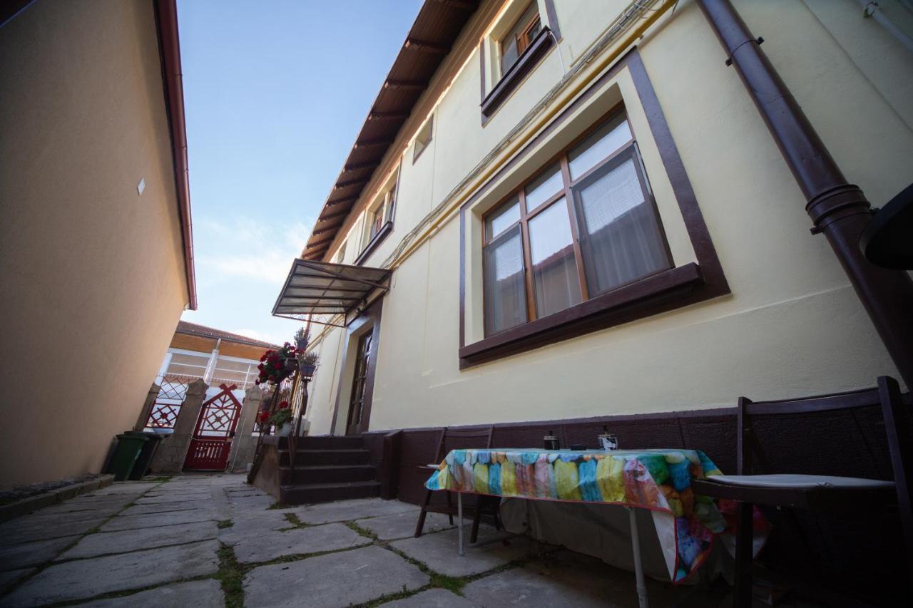Happy Mood Apartment 5 Braşov Extérieur photo