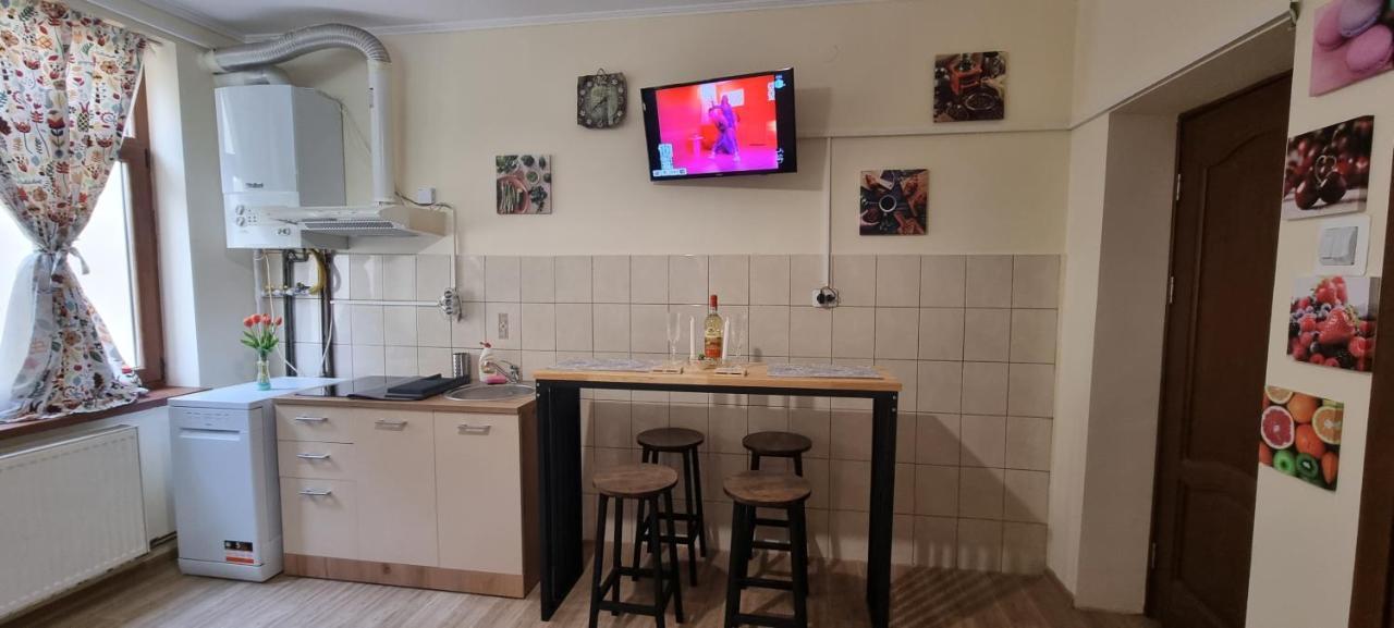 Happy Mood Apartment 5 Braşov Extérieur photo